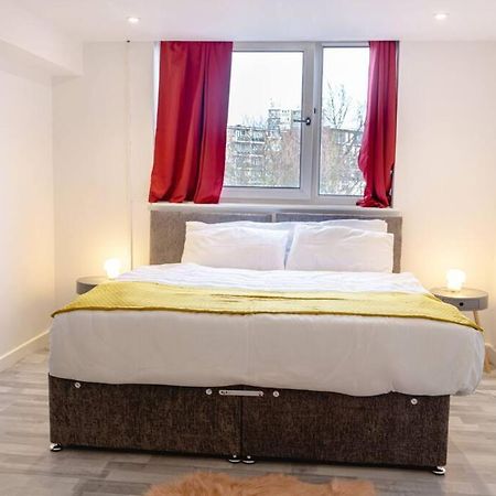 Апартаменти 2 Bed With Free Parking Лондон Екстер'єр фото